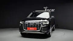 2021 Audi Q7 45 TDI Quattro, чёрный — фото 3