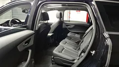 2021 Audi Q7 45 TDI Quattro, чёрный — фото 11