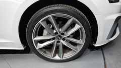 2021 Audi A5 40 TDI Quattro Premium Sportback, белый — фото 5