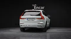 2023 Volvo XC60 B5 Ultimate Bright — фото 4