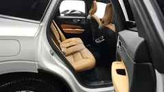 2023 Volvo XC60 B5 Ultimate Bright — фото 12