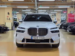 2023 BMW X7 xDrive 40i Design Pure Excellence 6-Seater — фото 3