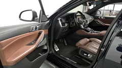 2023 BMW X6 xDrive30d M Sport, чёрный — фото 10