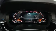 2022 BMW 5-Series 520i M Sport — фото 8