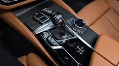 2022 BMW 5-Series 520i M Sport — фото 9