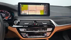 2022 BMW 5-Series 520i M Sport — фото 16