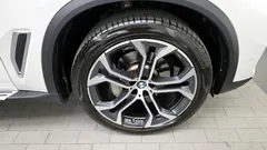 2022 BMW X5 xDrive 40i xLine — фото 5
