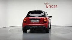 2023 Mini Cooper JCW, красный — фото 4