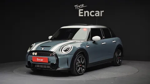2023 Mini Cooper 5Door Multitione Edition