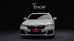 2022 BMW 5-Series 530i xDrive M Sport Package — фото 3