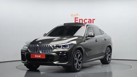 2023 BMW X6 xDrive40i M Sport