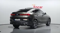 2023 BMW X6 xDrive40i M Sport — фото 2