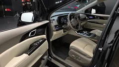 2023 Kia Carnival Diesel 7-Seater Hi-Limousine — фото 15