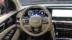 2023 Kia Carnival Diesel 7-Seater Hi-Limousine — фото 17