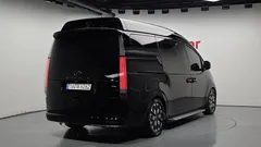 2023 Hyundai Staria 4WD Lounge 9-Seater — фото 2