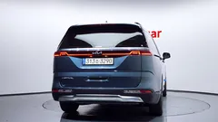 2022 Kia Carnival Diesel 9-Seater Noblesse — фото 4