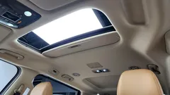 2022 Kia Carnival Diesel 9-Seater Noblesse — фото 19