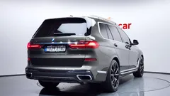 2022 BMW X7 xDrive 40i M Sport 6STR — фото 2