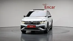 2022 Volkswagen Tiguan 2.0 TSI Prestige — фото 3