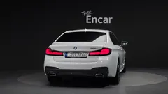 2023 BMW 5-Series 523d M Sport — фото 4