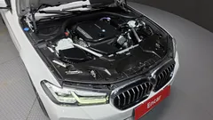 2023 BMW 5-Series 523d M Sport — фото 6