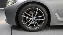 2023 BMW 5-Series 520i M Sport — фото 5