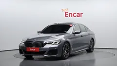 2023 BMW 5-Series 520i M Sport — фото 11