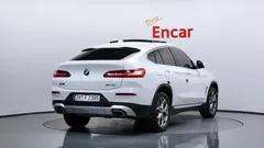 2022 BMW X4 xDrive20i xLine — фото 2
