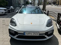 2022 Porsche Panamera 2.9 AWD Platinum Edition — фото 3