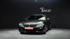 2022 BMW 5-Series 530i M Sport Package — фото 3
