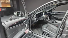 2022 BMW 5-Series 530i M Sport Package — фото 15
