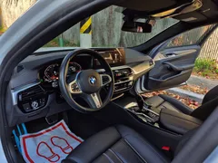 2022 BMW 5-Series 520i M Sport — фото 7