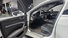2022 Audi A6 45 TDI Quattro Premium — фото 11