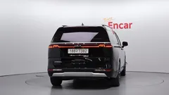 2023 Kia Carnival Diesel 9-Seater Prestige — фото 4