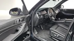 2022 BMW X5 xDrive 40i M Sport — фото 11