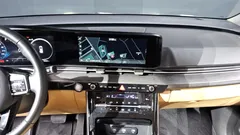2023 Kia Carnival Diesel 7-Seater Signature — фото 19