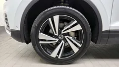2022 Volkswagen Touareg 3.0 TDI Premium — фото 5