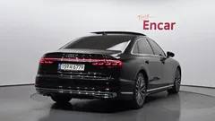 2021 Audi A8 55 TFSI Quattro LWB — фото 2