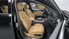 2021 Audi A8 55 TFSI Quattro LWB — фото 9