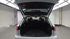 2022 Volkswagen Touareg 3.0 TDI Prestige, белый — фото 20