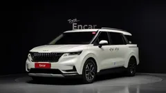 2023 Kia Carnival Diesel 9-Seater Prestige — фото 1