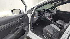2023 Volkswagen Golf 2.0 GTI, белый — фото 10