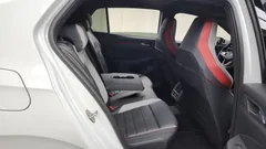 2023 Volkswagen Golf 2.0 GTI, белый — фото 16