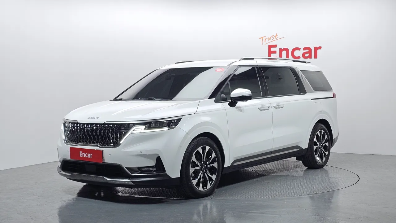 2023 Kia Carnival Diesel 7-Seater Outdoor