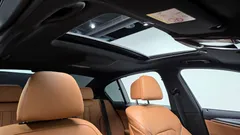 2022 BMW 5-Series 520i M Sport, белый — фото 17