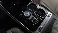2023 Kia Carnival Diesel 9-Seater Hi-Limousine — фото 9