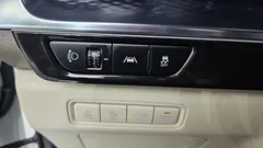 2023 Kia Carnival Diesel 9-Seater Hi-Limousine — фото 12