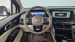 2023 Kia Carnival Diesel 9-Seater Hi-Limousine — фото 13