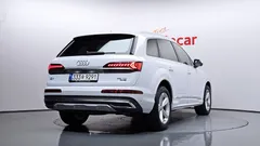 2021 Audi Q7 45 TDI Quattro, белый — фото 2