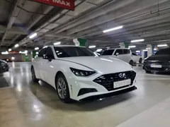 2022 Hyundai Sonata 2.0 — фото 2